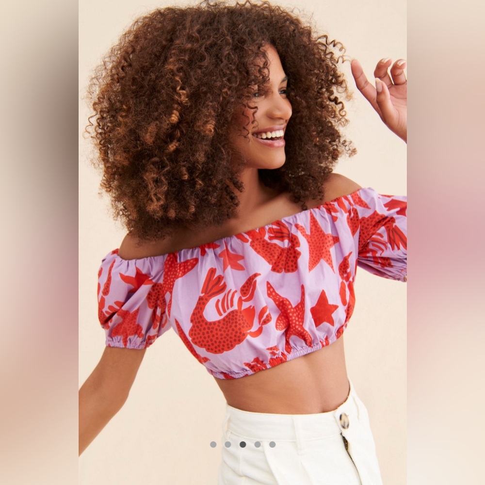 FARM Rio Pink Off-Shoulder Crop Top with Red Sea Creatures